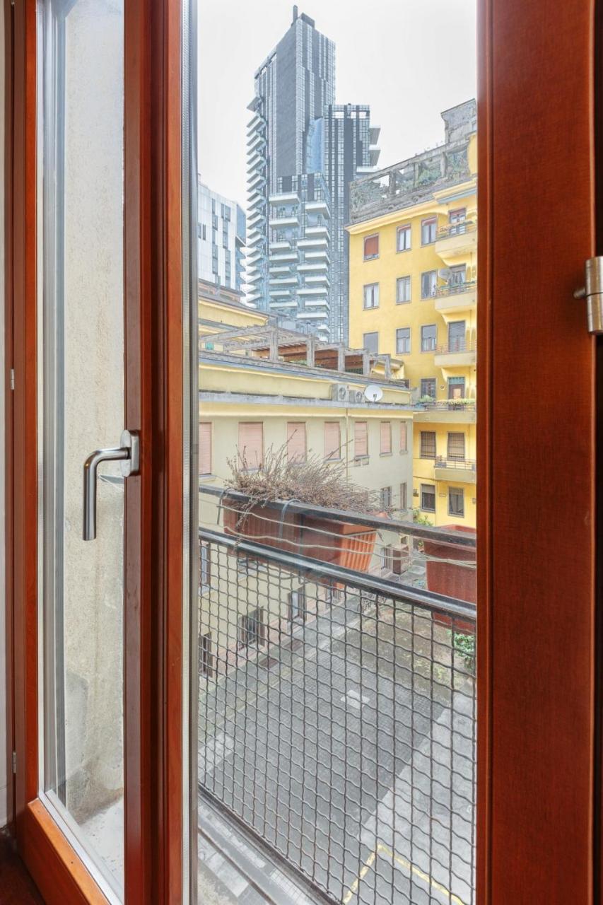 Bright And Cozy Apartment In Isola District - Marco Polo Mailand Exterior foto
